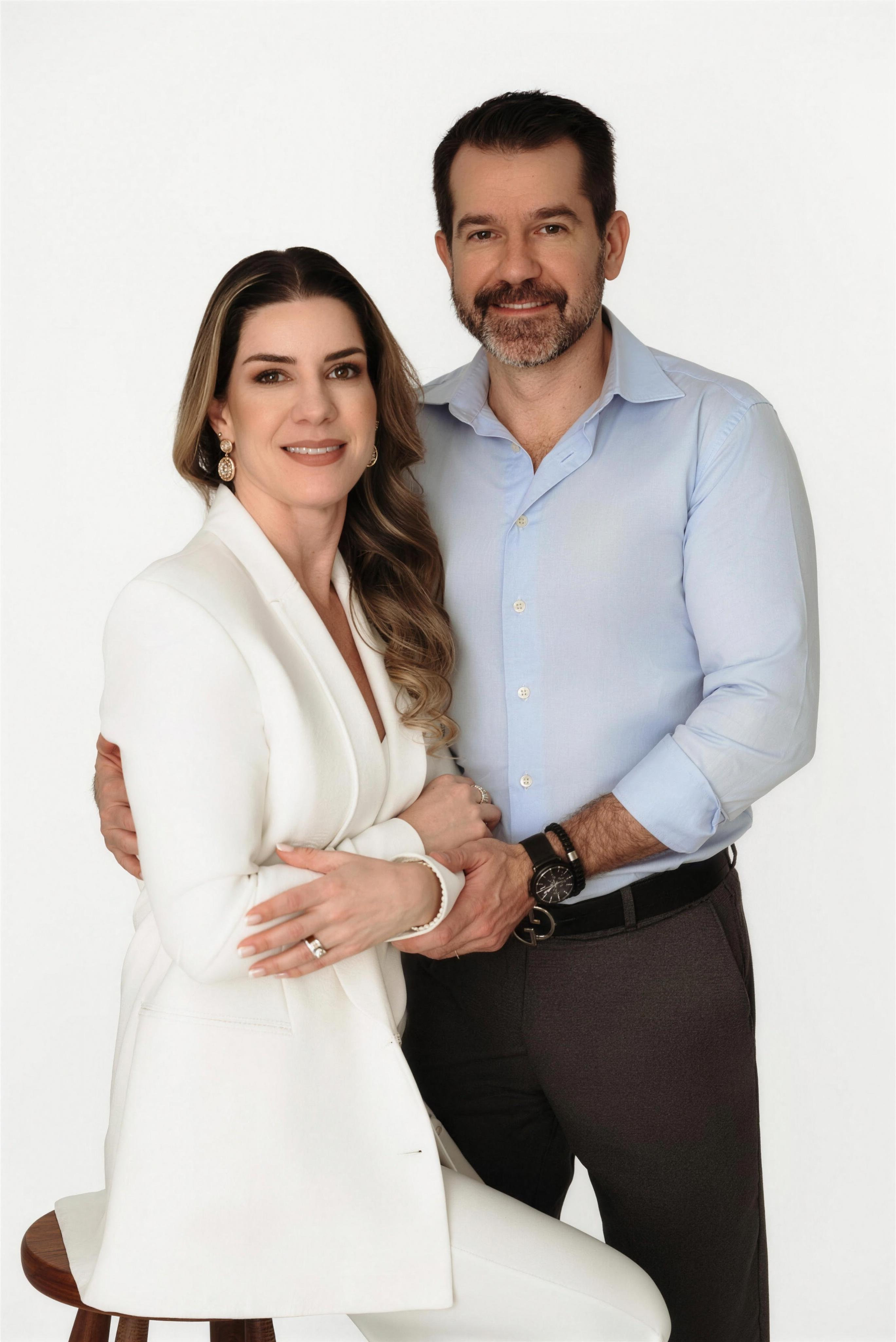 Dra. Giovana e Dr. Jorge Brunet
